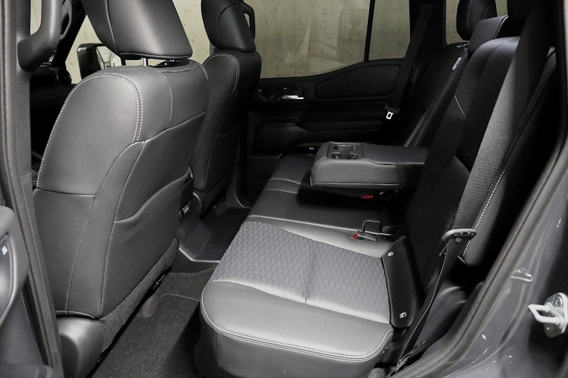 Vehicle image TOYOTA LANDCRUISER