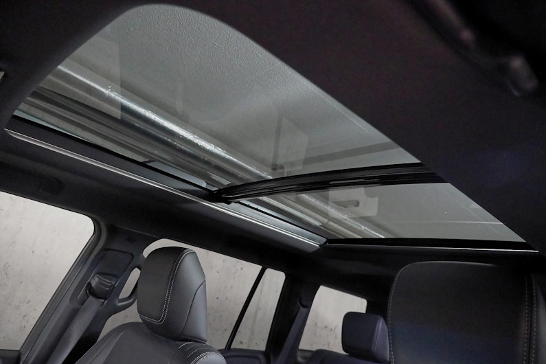 Vehicle image TOYOTA LANDCRUISER