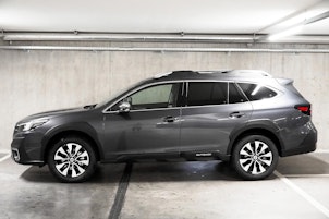 Vehicle image SUBARU Outback 2.5i Final Edition