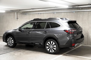 Vehicle image SUBARU Outback 2.5i Final Edition