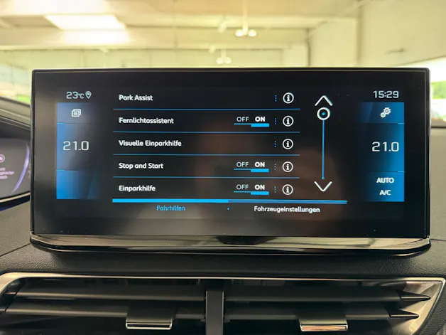 Peugeot 3008 1.5 BlueHDi Allure Pack