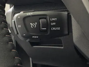Peugeot 3008 1.5 BlueHDi Allure Pack