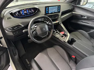 Peugeot 3008 1.5 BlueHDi Allure Pack