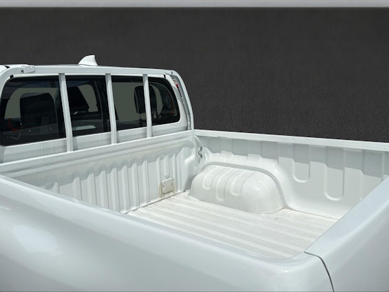 Vehicle image 7 Vehicle image 7