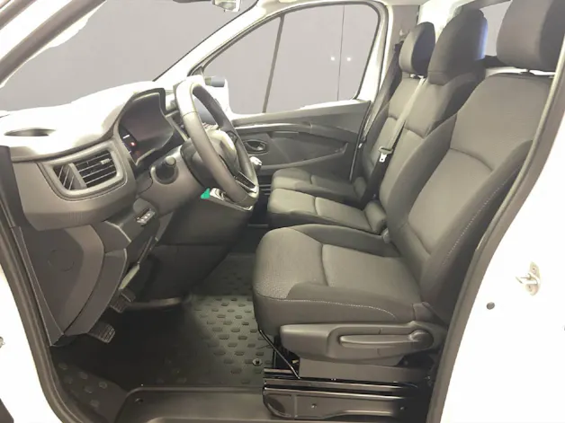 Renault Trafic Kastenwagen Advance KW L1H1 2.0 Blue dCi 130 E Ntzl.