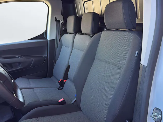 Toyota PROACE CITY Van L2 52KWh Active