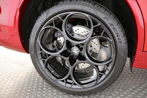 Vehicle image ALFA ROMEO Stelvio 2.9 V6 Biturbo Q4 Quadrifogl. Super Sport Pack Sky