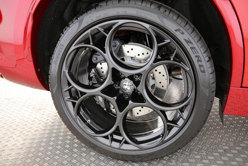 Vehicle image ALFA ROMEO STELVIO