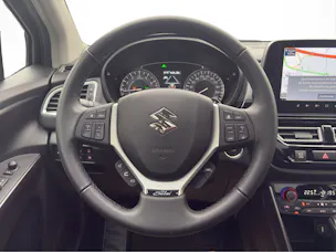 Suzuki S-Cross 1.5 Piz Sulai Top Hybrid 4x4