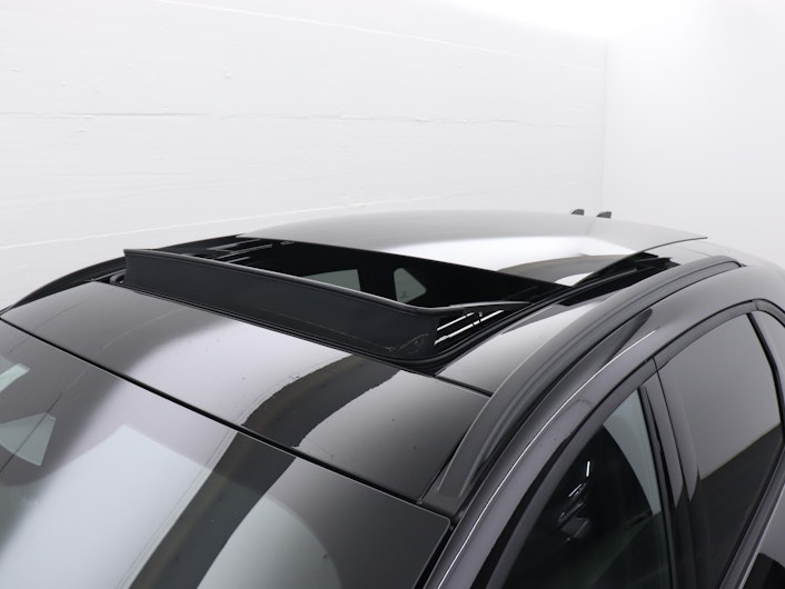 Vehicle image FORD KUGA