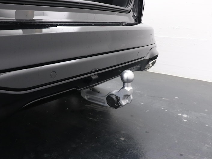 Vehicle image FORD KUGA