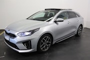 First vehicle image