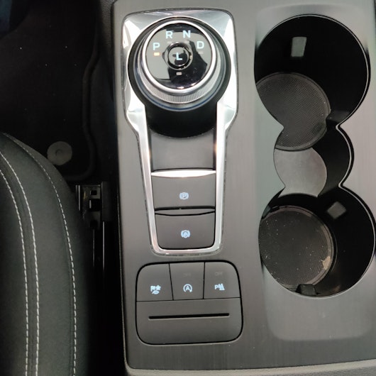 Vehicle image FORD KUGA