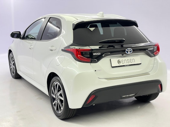 Vehicle image 20
