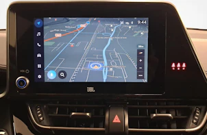 Fahrzeugbild TOYOTA C-HR 2.0 VVTi HSD Move