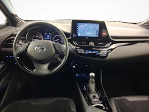Fahrzeugbild TOYOTA C-HR 2.0 VVTi HSD Move