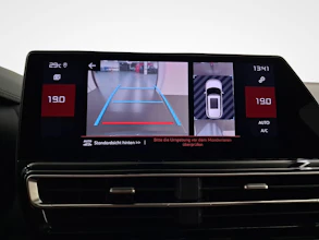 https://vehicle.imgix.net/3905506/51d9796f-f452-45eb-ba3d-5c0f0393bdd7.jpg