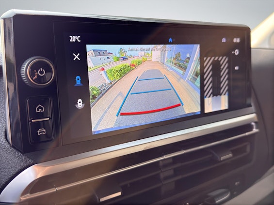 Vehicle image 13 Vehicle image 13