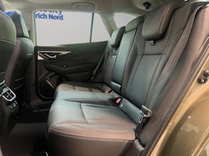 Vehicle image SUBARU Outback 2.5i Final Edition