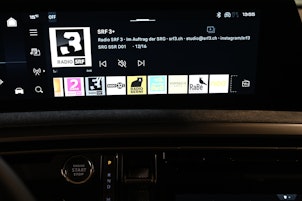 Vehicle image PEUGEOT 3008 1.2 Hybrid GT