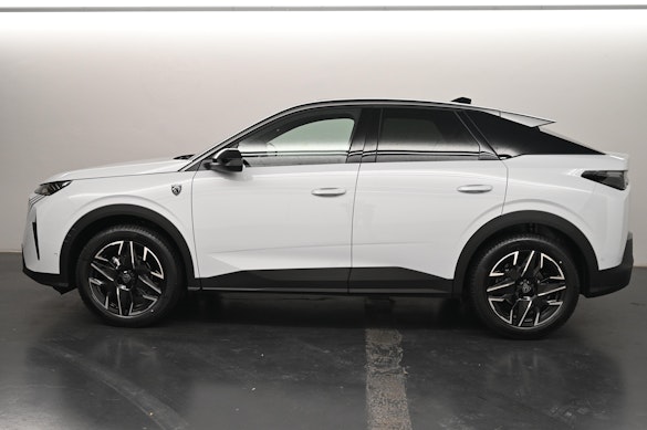 PEUGEOT 3008 1.2 Hybrid GT 2