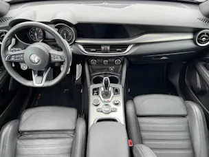Alfa Romeo Stelvio 2.0 Q4 280 Veloce Sky