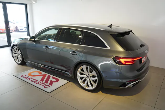 Audi RS4 Avant 2.9 V6 TFSI quattro T-Tronic