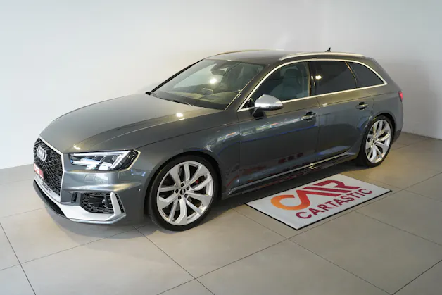 Audi RS4 Avant 2.9 V6 TFSI quattro T-Tronic