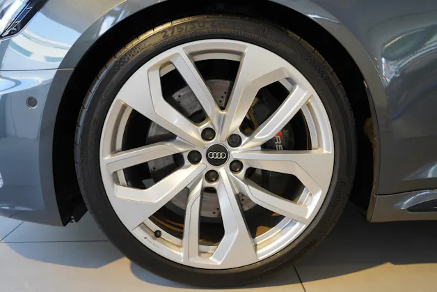 Audi RS4 Avant 2.9 V6 TFSI quattro T-Tronic
