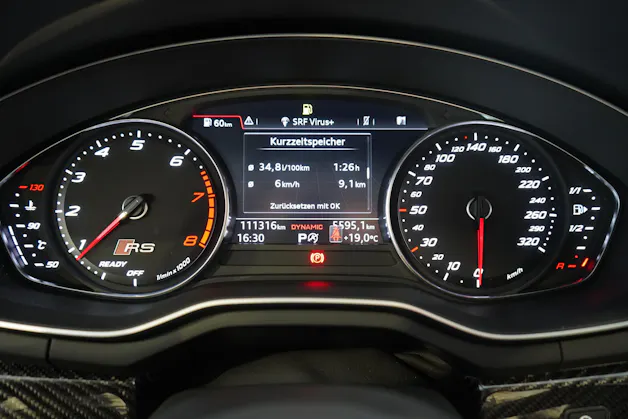 Audi RS4 Avant 2.9 V6 TFSI quattro T-Tronic