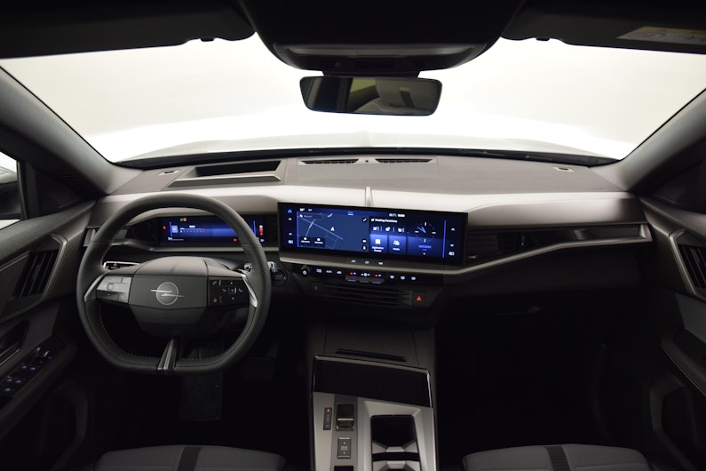 Vehicle image OPEL GRANDLAND