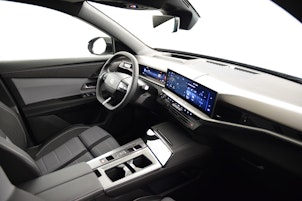 Vehicle image OPEL Grandland 1.2 T HEV GS