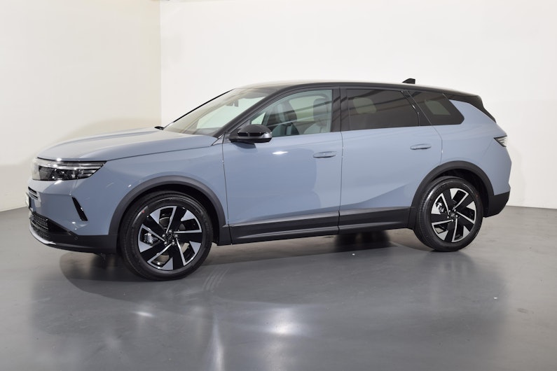 Vehicle image OPEL GRANDLAND