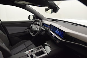 Vehicle image OPEL Grandland 1.2 T HEV GS