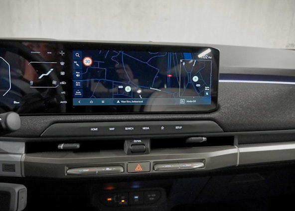 Vehicle image 5 Vehicle image 5