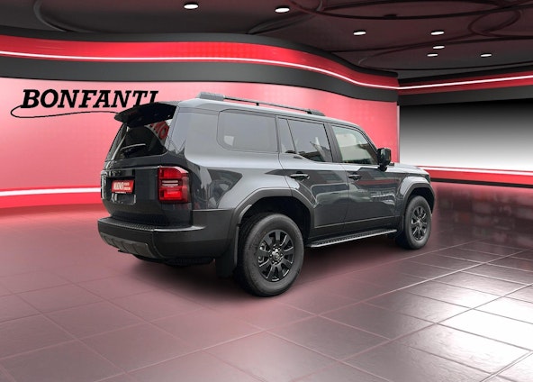 Vehicle image 8 Vehicle image 8