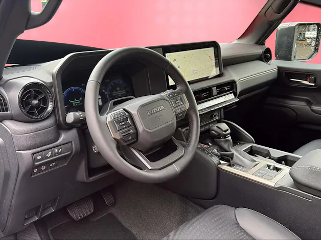 Toyota Land Cruiser 2.8 MHEV Style AT