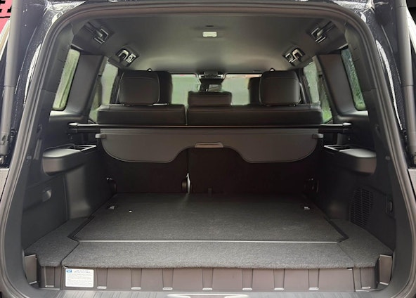 Vehicle image 9 Vehicle image 9