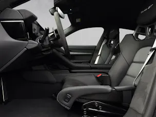 Porsche Taycan Turbo GT mit Weissach-Paket