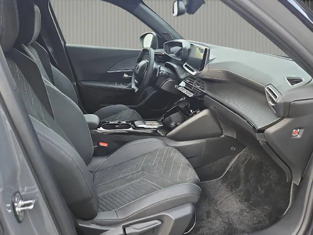 Peugeot 2008 1.2 145PS GT Hybrid