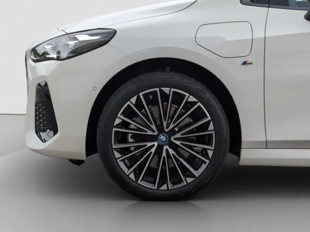 BMW 230e xDr. Act. T. M Sport