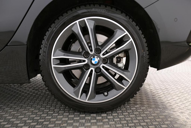 Vehicle image BMW 1 SERIES