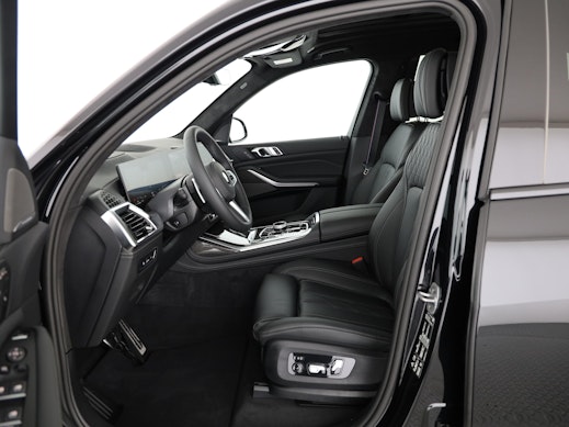 BMW X7 40d xDrive SAG 3
