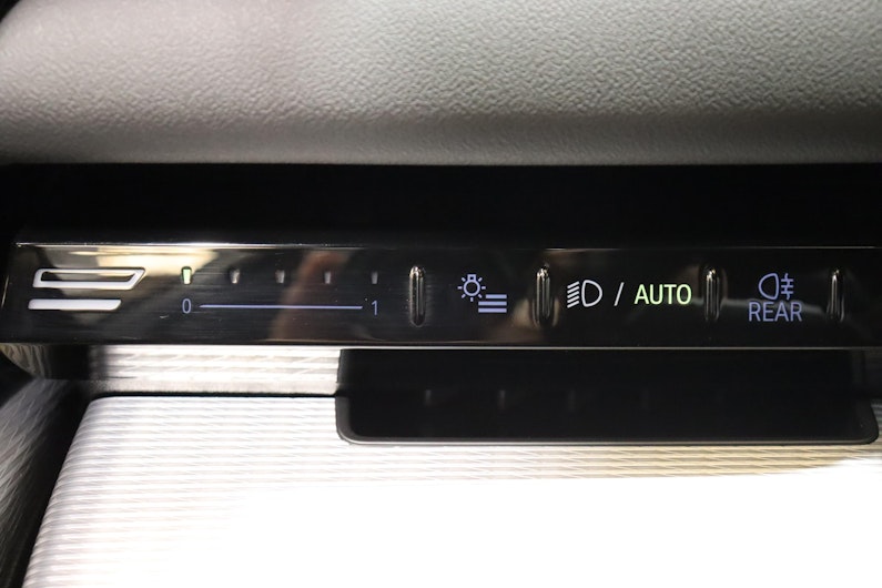 Vehicle image BMW 5 SERIES