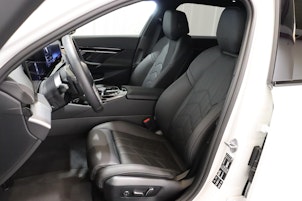 Vehicle image BMW 520d xDrive Touring