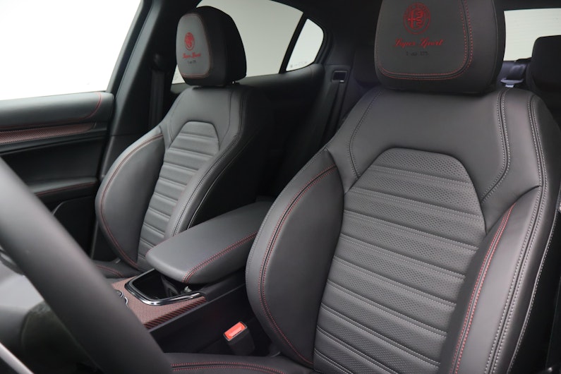 Vehicle image ALFA ROMEO STELVIO