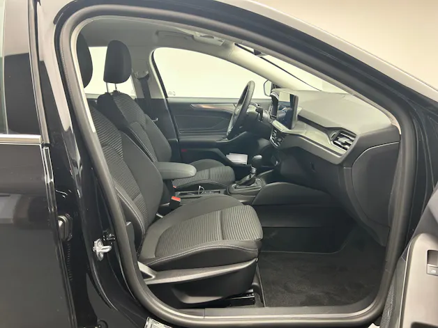 Ford Focus Station Wagon 1.0i EcoB Hybrid 155 Titanium