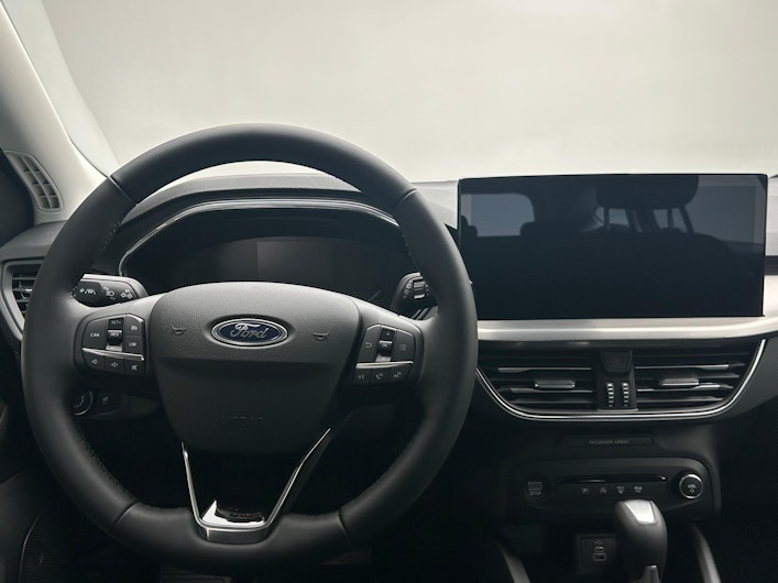 Vehicle image FORD FOCUS