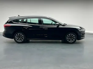 Ford Focus Station Wagon 1.0i EcoB Hybrid 155 Titanium