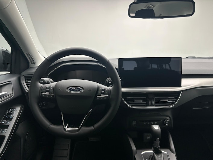 Vehicle image FORD FOCUS